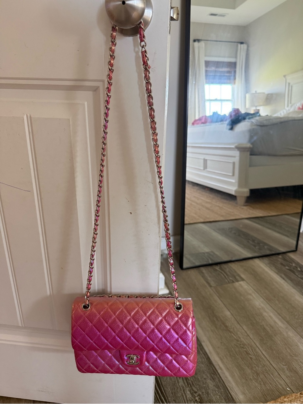 Pink Quilted Chain Shoulder Bag - Designer Style CC